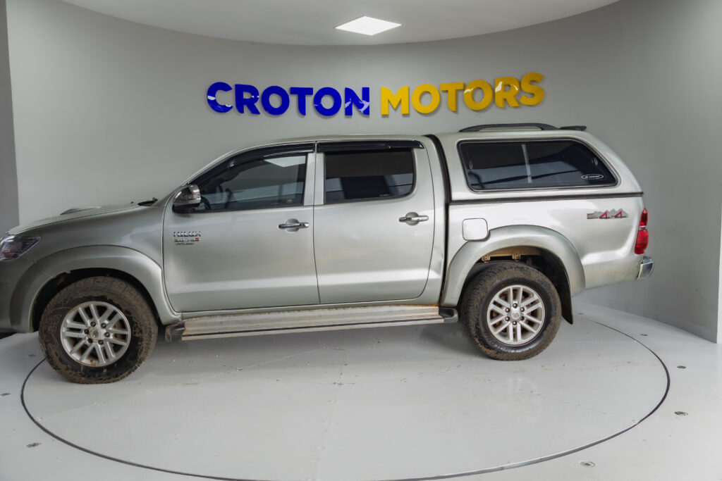 Duty Free 2013 Toyota Hilux