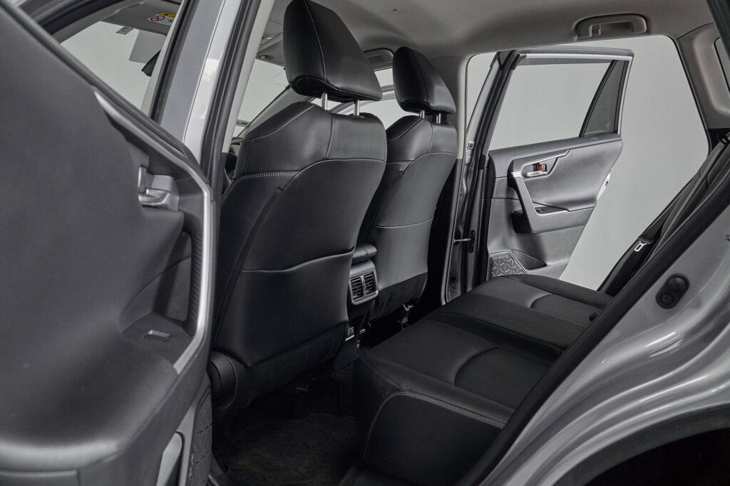 Duty Free 2019 Toyota Rav-4