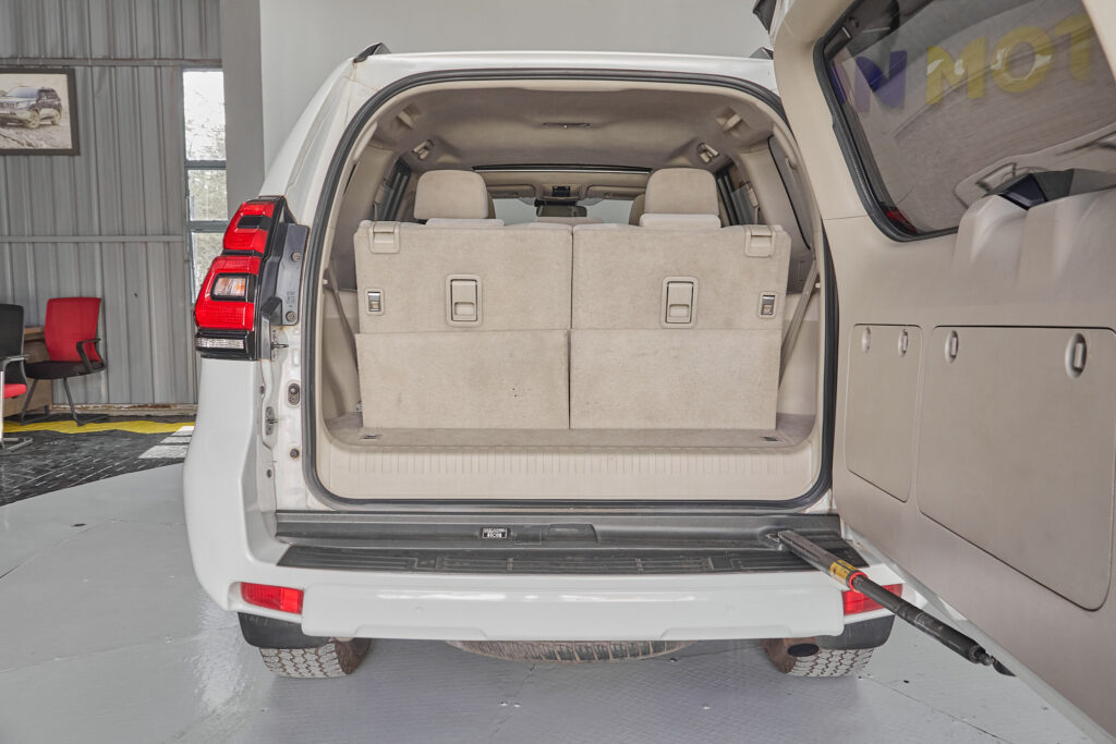Duty Free 2018 Toyota Prado