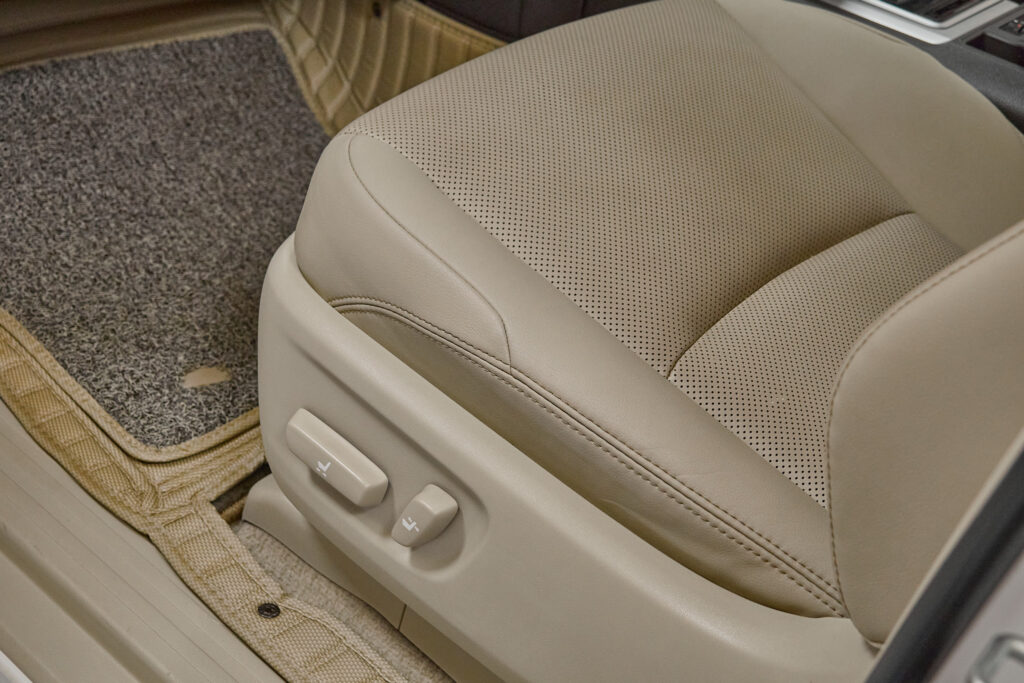 Duty Free 2022 Toyota Prado TX