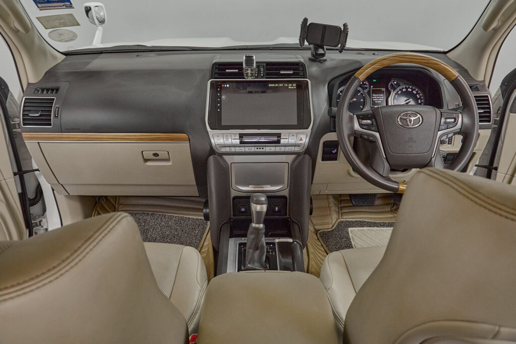 Duty Free 2022 Toyota Prado TX