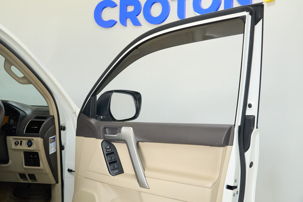 Duty Free 2022 Toyota Prado TX